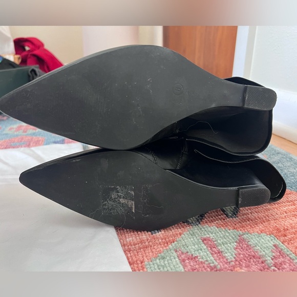 Fold Over Wedge Boot with Lock - Picture 5 of 5